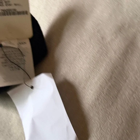 Alexander McQueen Black and White Casual Socks - Picture 4 of 4